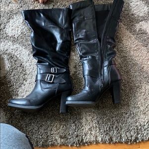 Black High heel boots